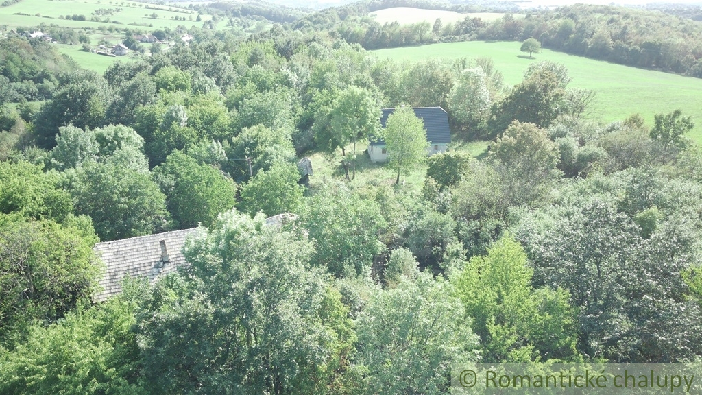 VÝRAZNE znížená cenaHospodárska usadlosť na samote so 1 - 4
