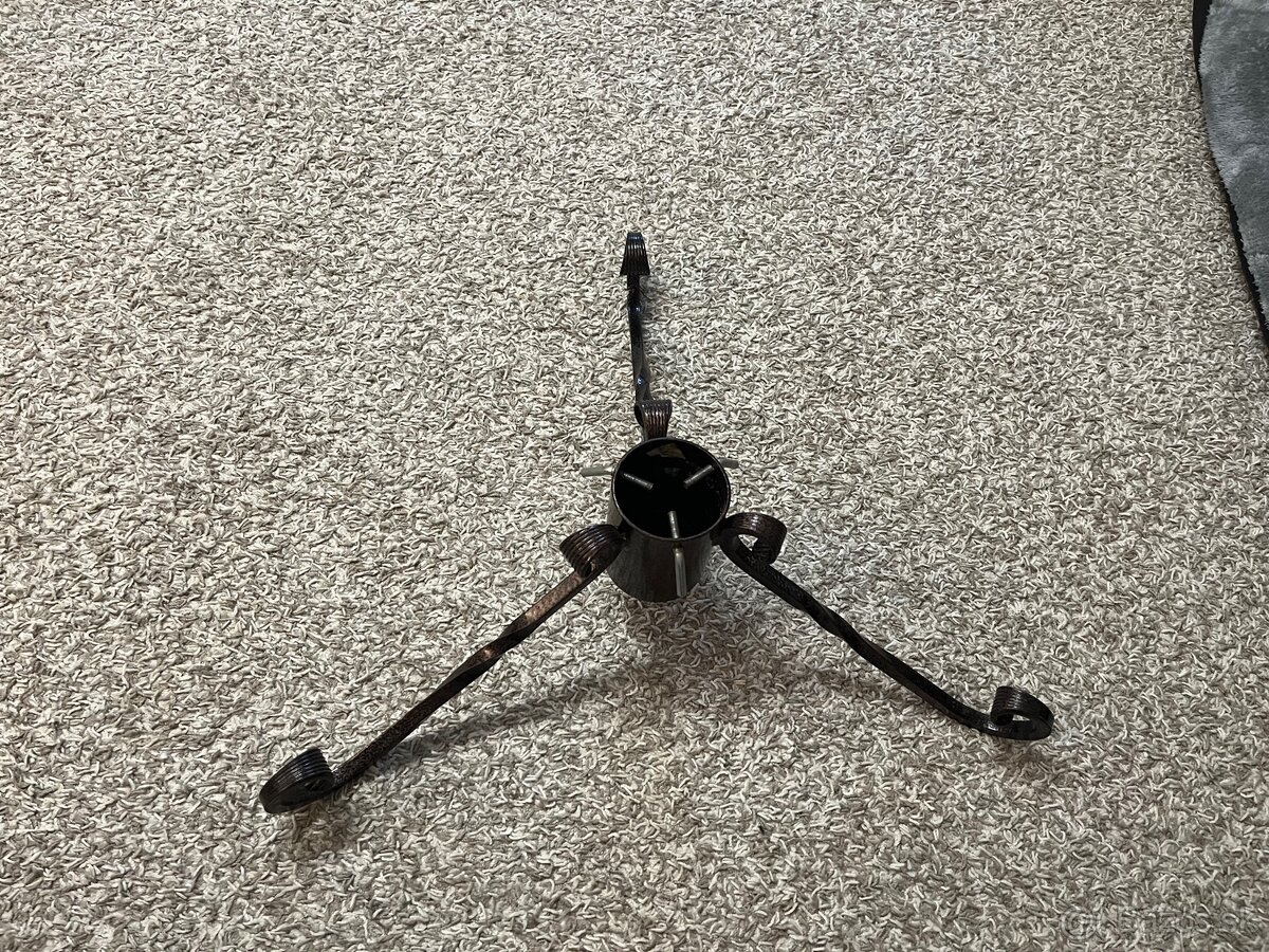 Stojan na živý vianočný stromček - 4