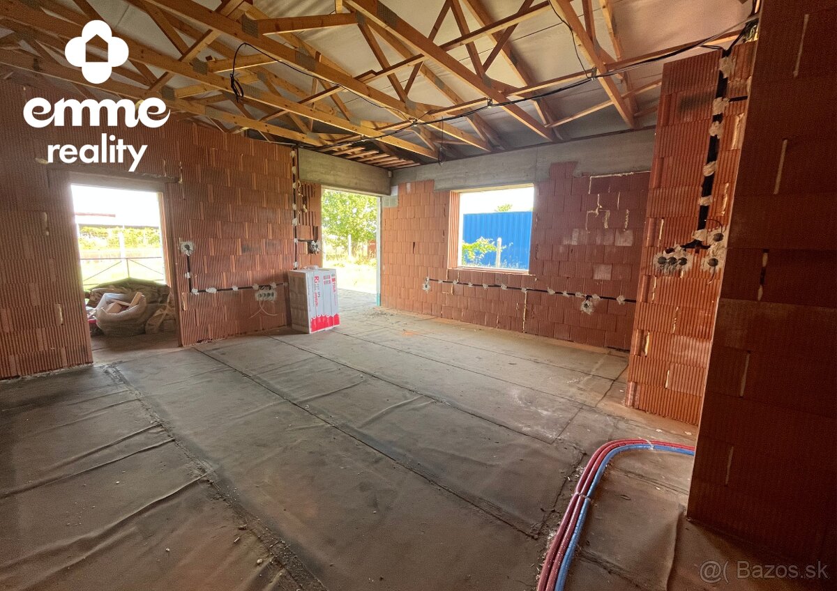 emme reality | Moderný dvojdom na predaj v obci Okoč - 4