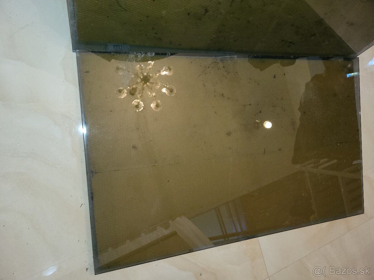 Predám 2ks komoda IKEA MALM čierna so sklom - 4