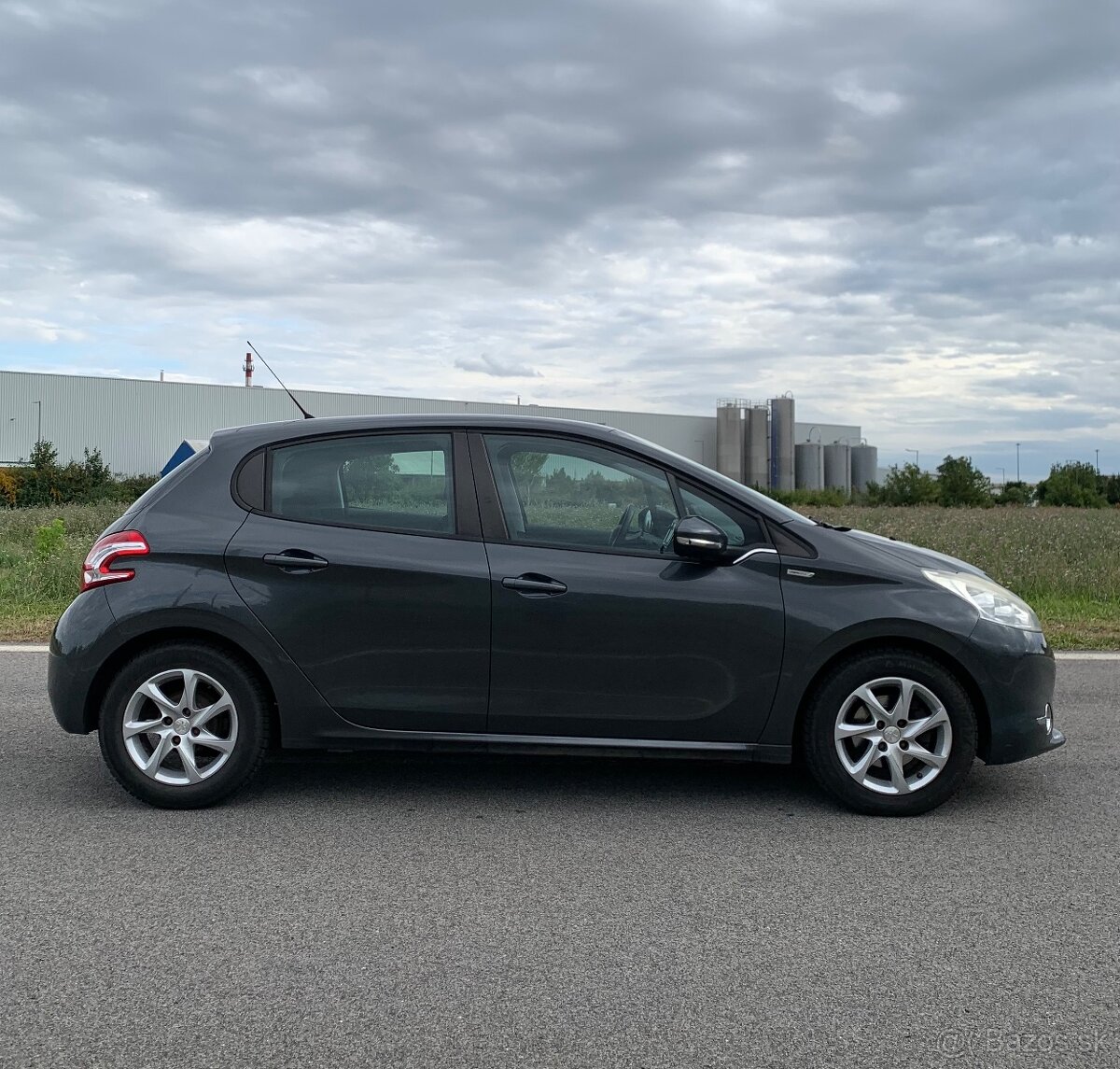 Peugeot 208 1.2 puretech - 4