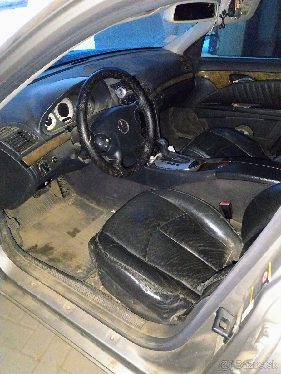Mercedes benz w211 e320 - 4
