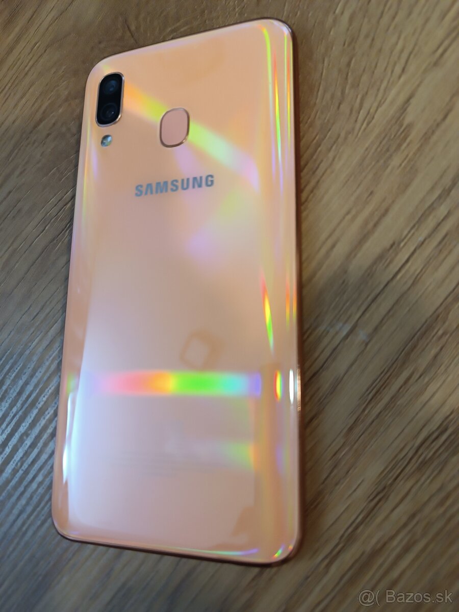 Samsung Galaxy A40 - 4