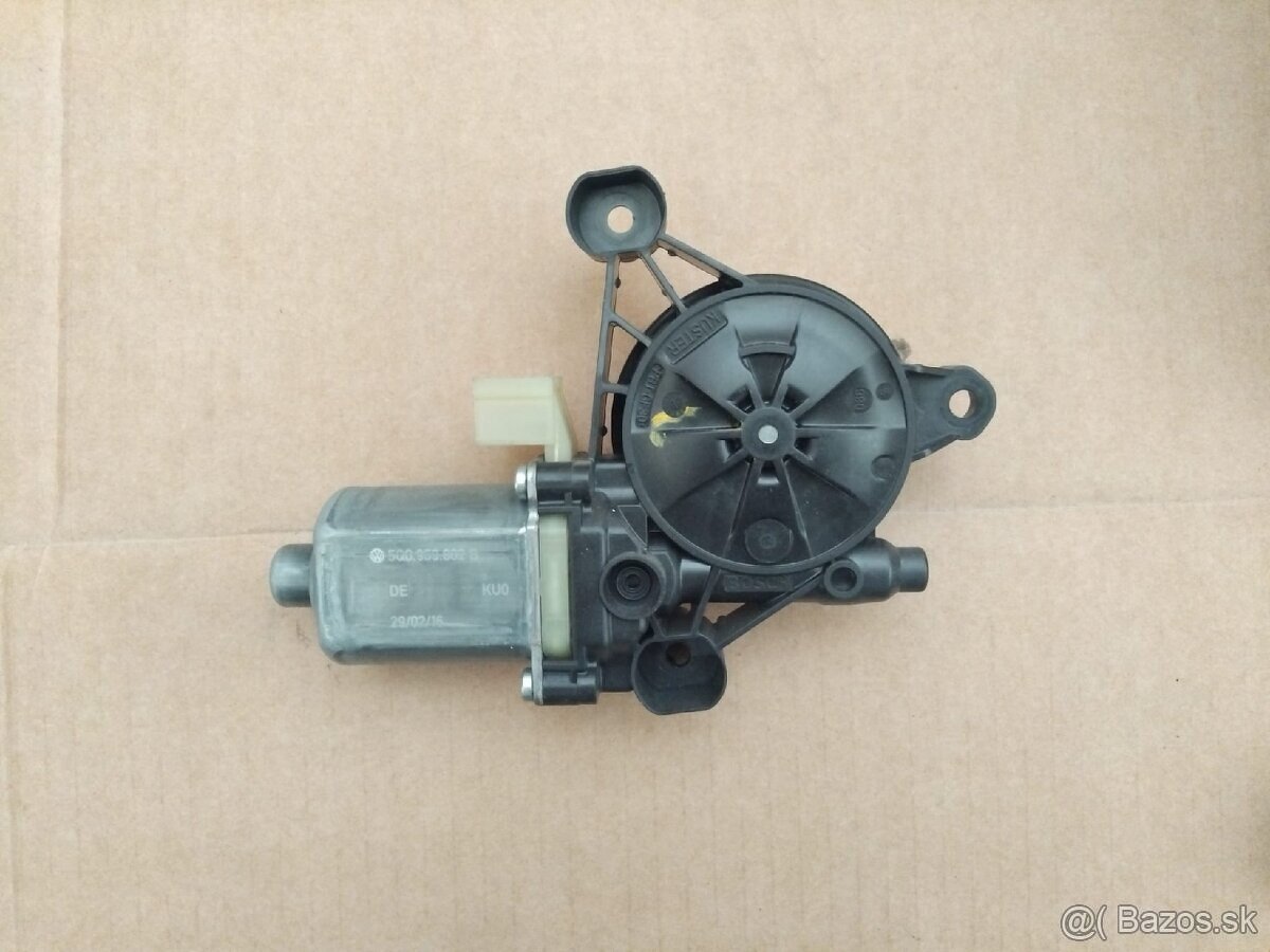 motorček okna Superb 3, Octavia 3 - 4