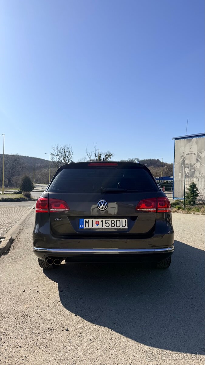 VW Passat B7 2.0TFI DSG TOP VÝBAVA - 4