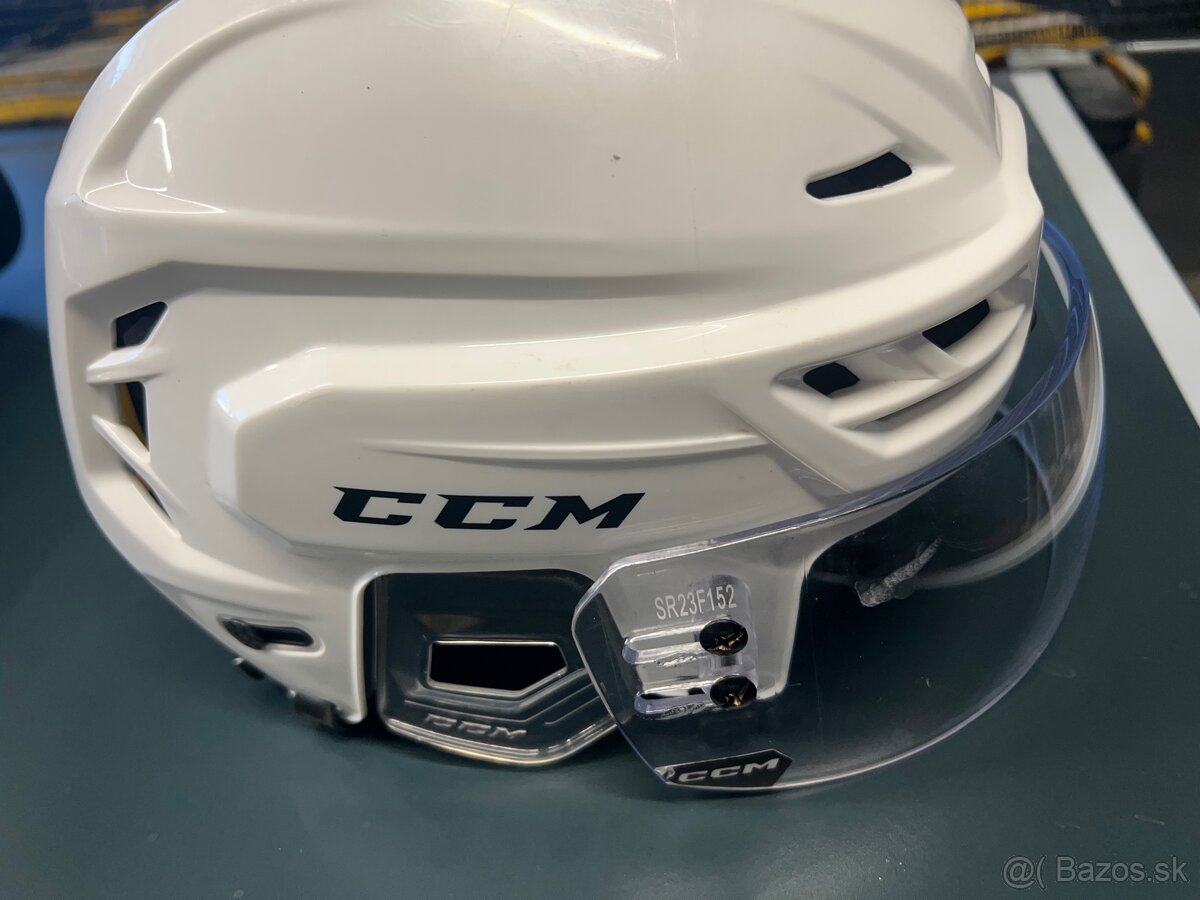 Prilba CCM tacks 310 - 4