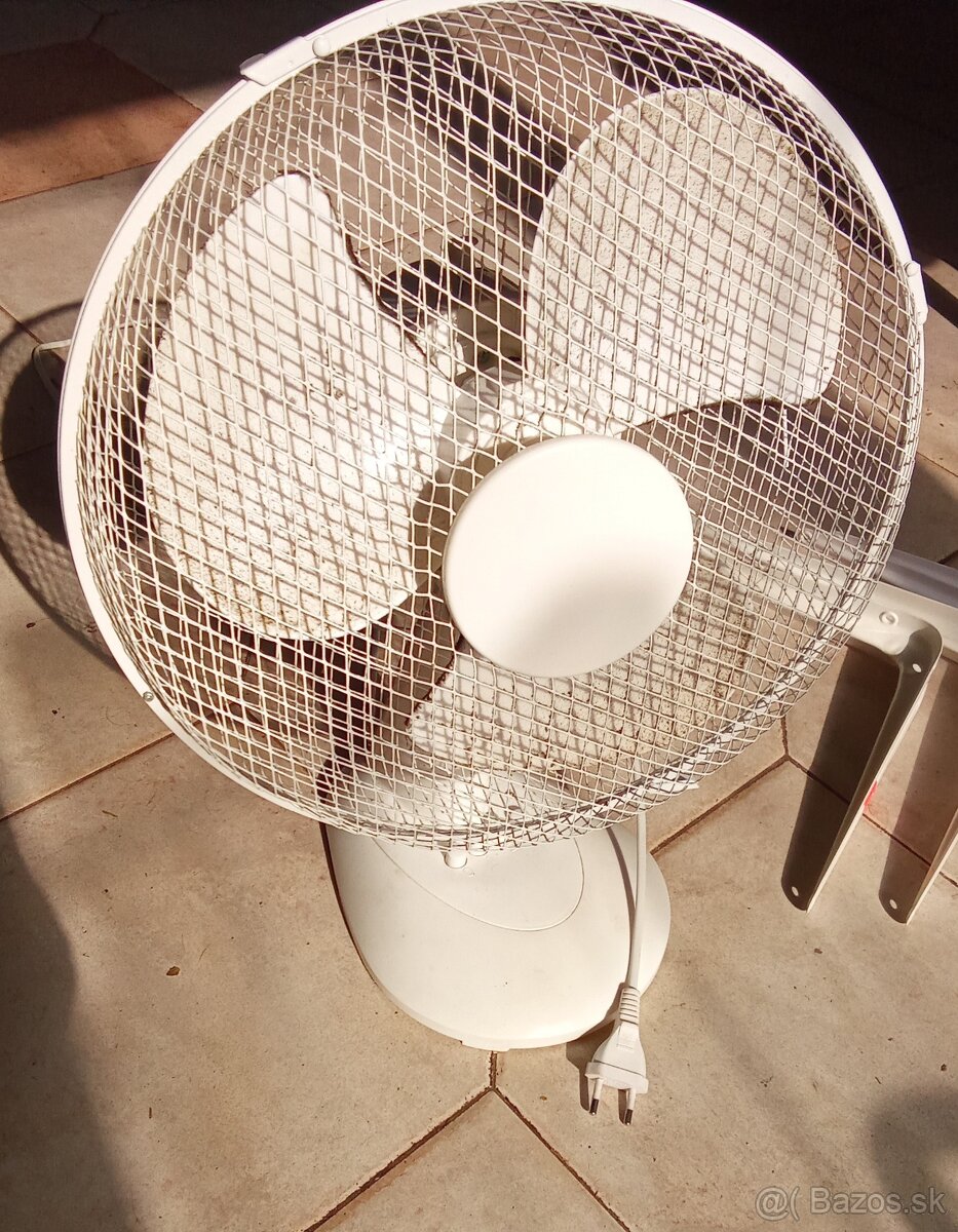STOLOVý VENTILáTOR a RUčNá HOBLOVAčKA - 4