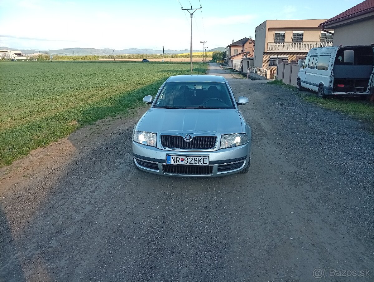 Škoda superb - 4