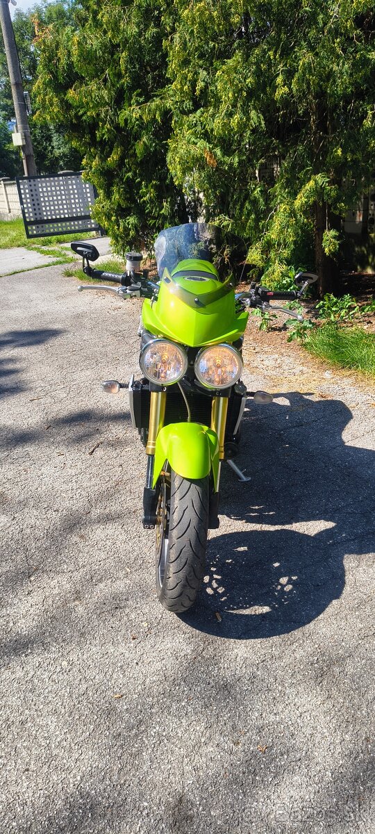 Triumph Speed Triple 1050. - 4