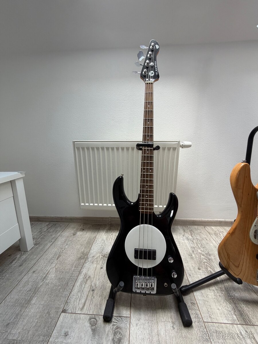 Basgitara Sire V7 a basgitara Fleabass model 32 - 4