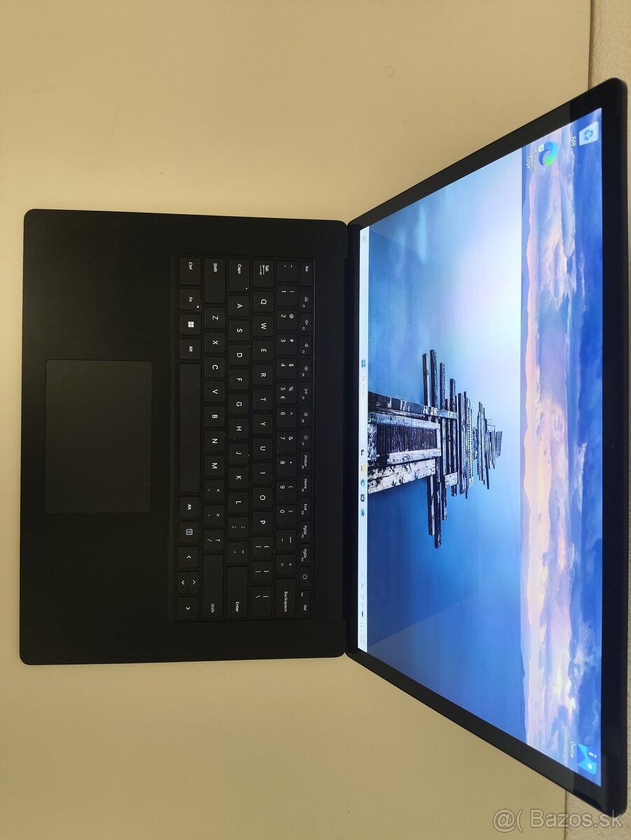 Microsoft Surface Laptop 5 15" | Intel Core i7 1265U • 32 G - 4