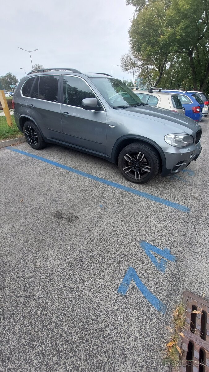 Predám BMW X5 - 4