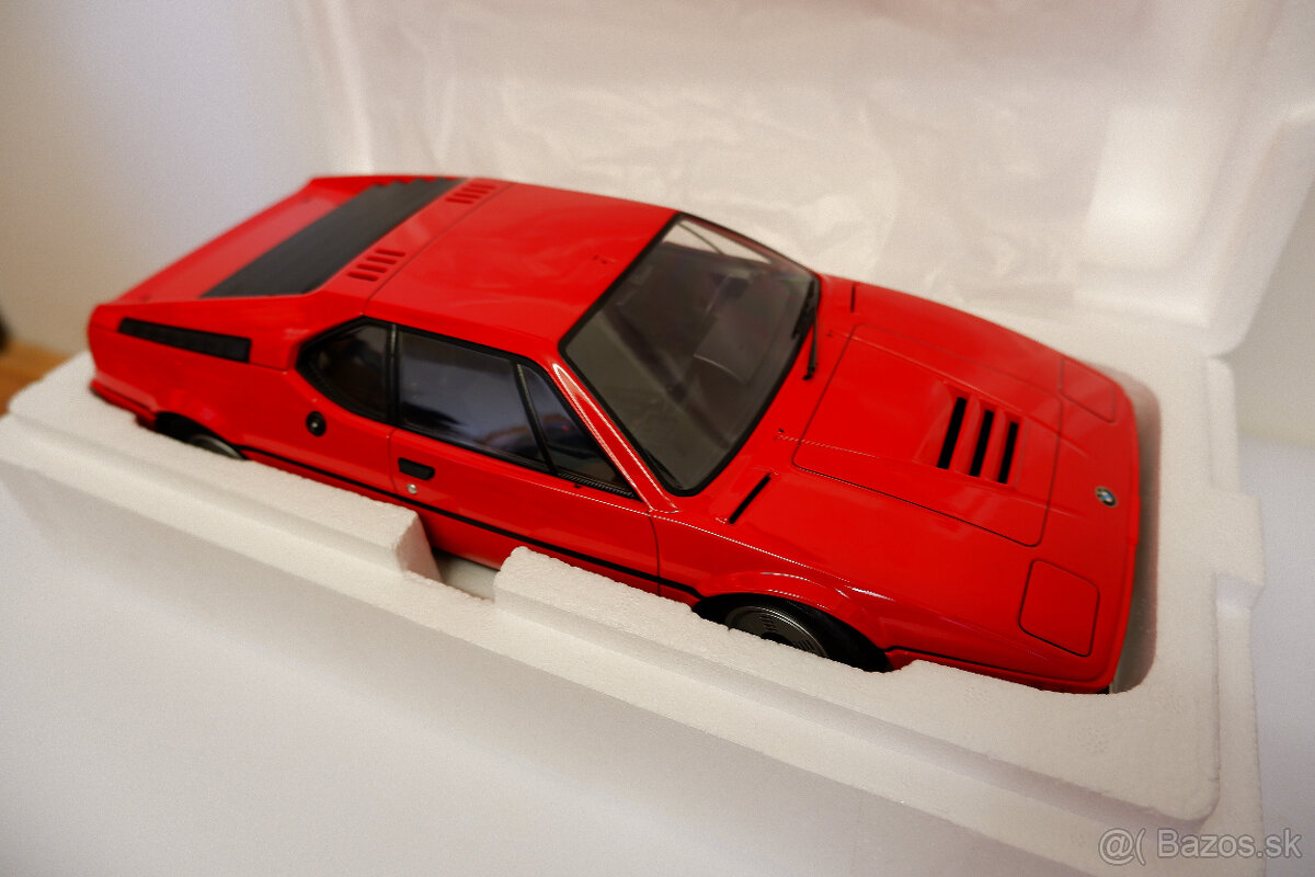 BMW M1 KK-Scale 1:12 - 4