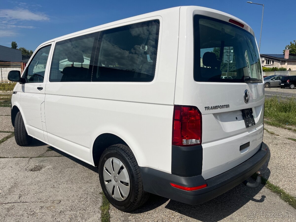 VW Transporter 2L - 4