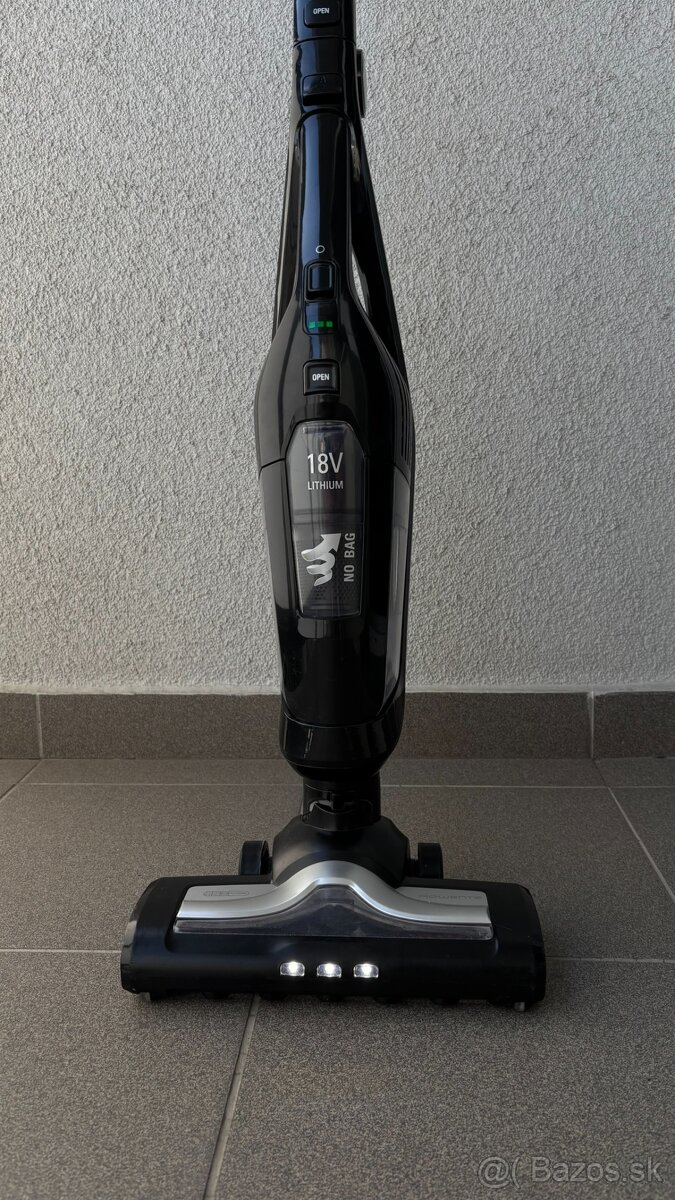 Tyčový vysávač Rowenta 2 v 1 - 4