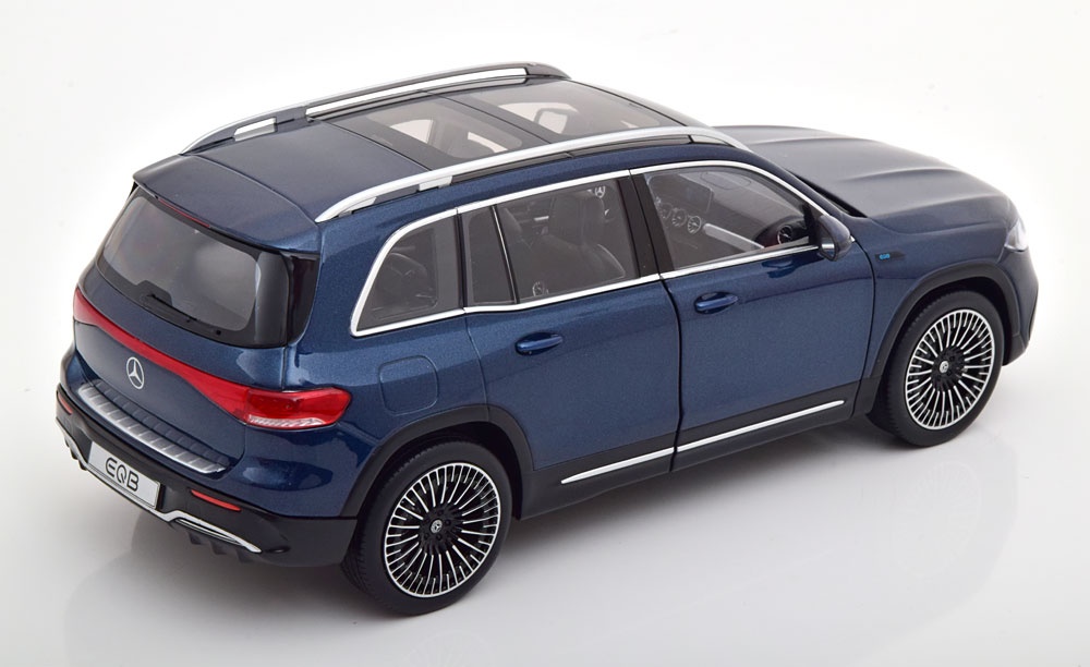 Mercedes-Benz EQB 2021 ( Blue metallic ) - 1:18 NZG - 4