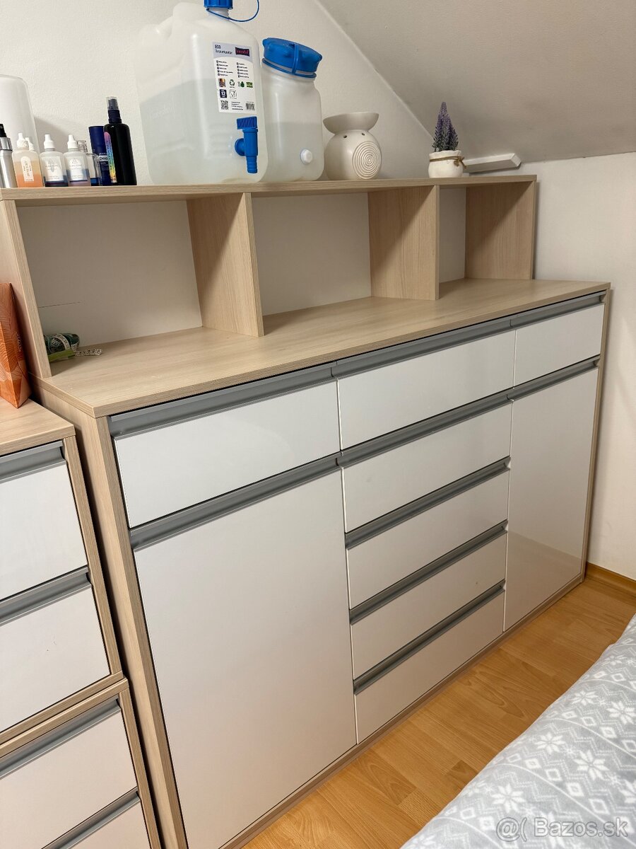 Kompletná spálňová zostava – masívne, kvalitné, robené na mi - 4