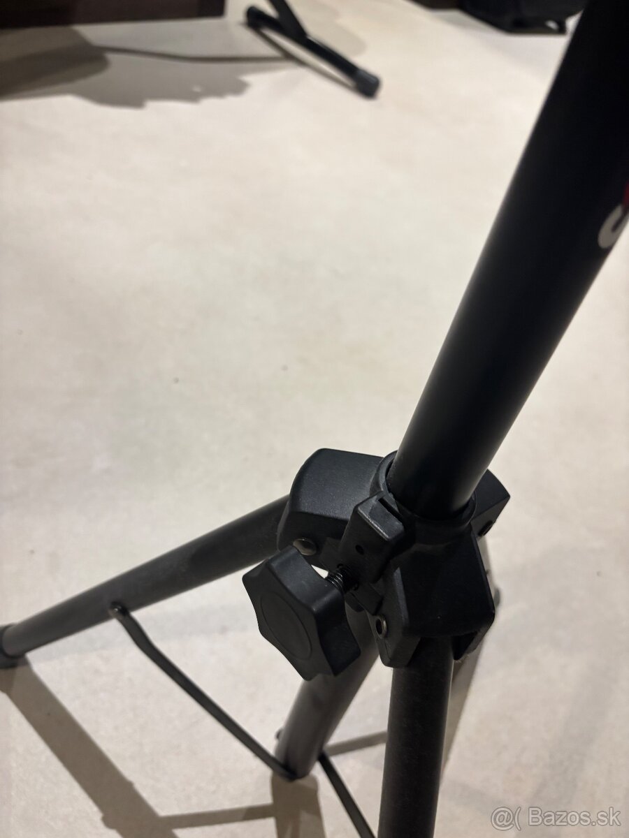 Nový stojan na noty - 4