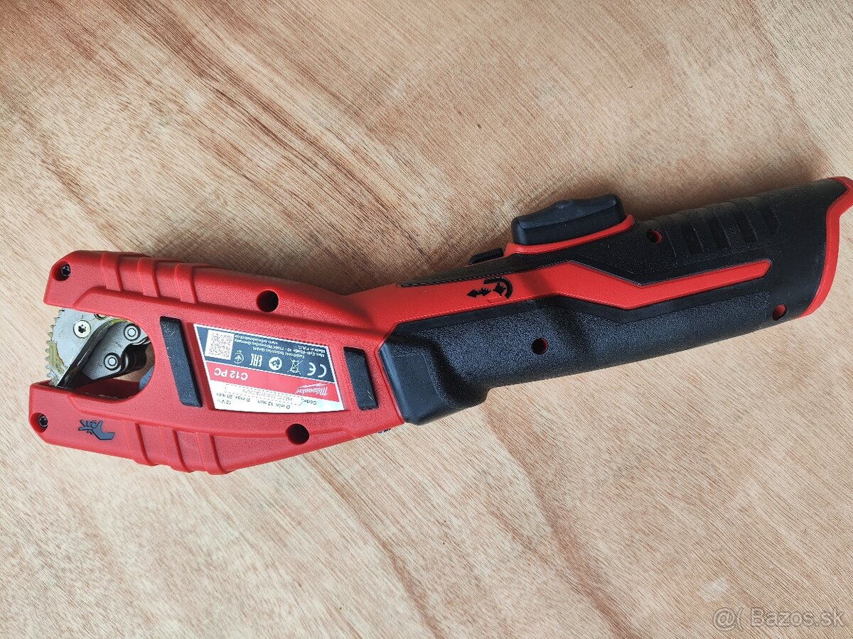 Rezacka Cu trubiek Milwaukee C12PC - 4