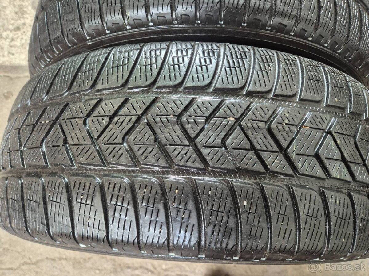 235/60 r18 zimné 4 ks PIRELLI dezén 5,9 - 5,7 mm - 4