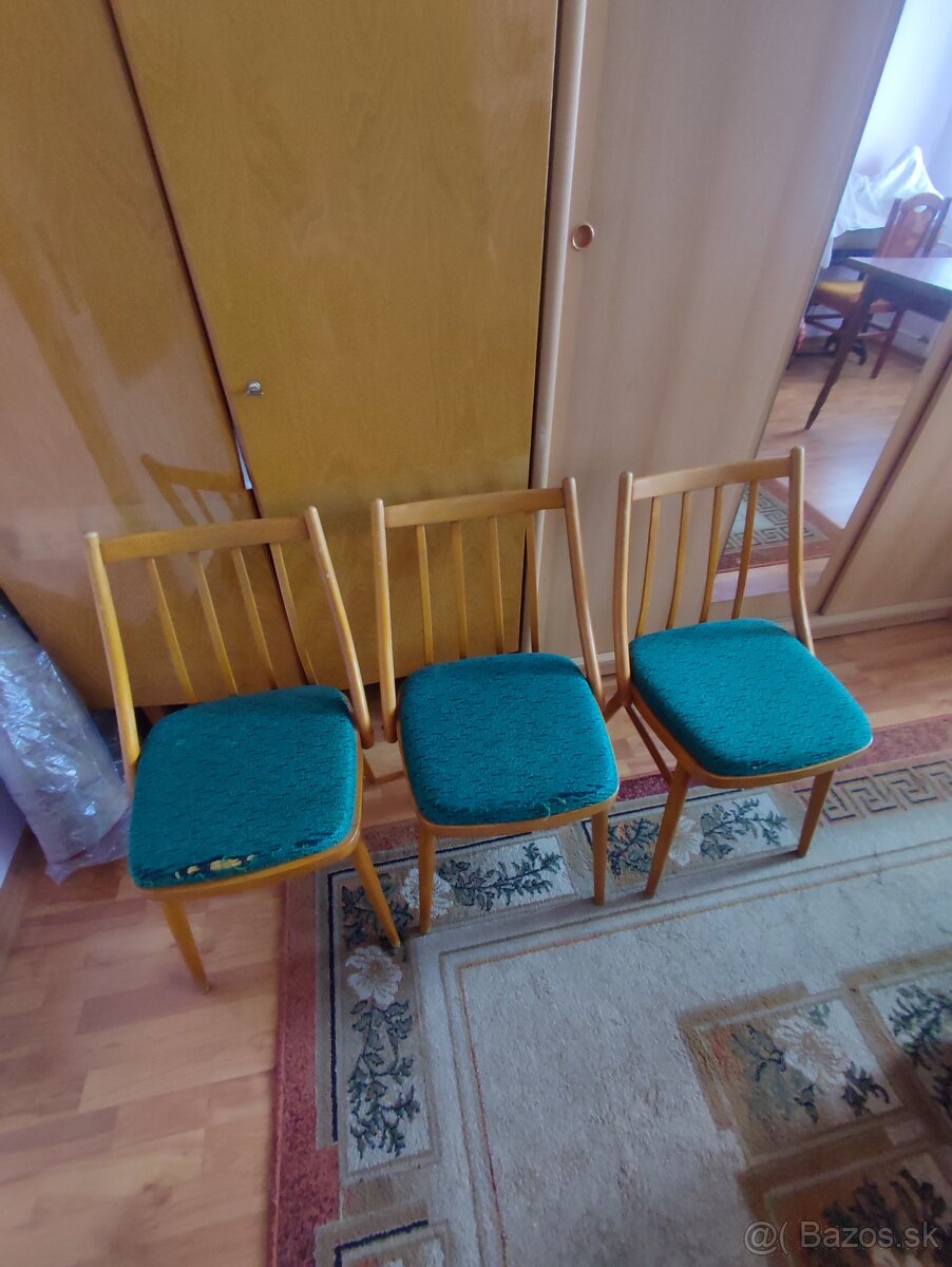 Retro drevené stoličky – pekný stav - 4