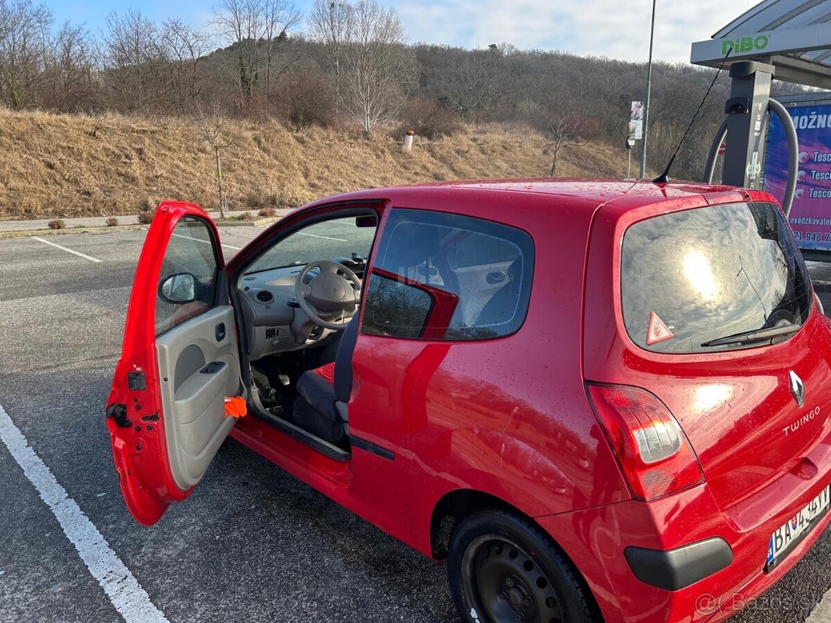 Renault Twingo - 4