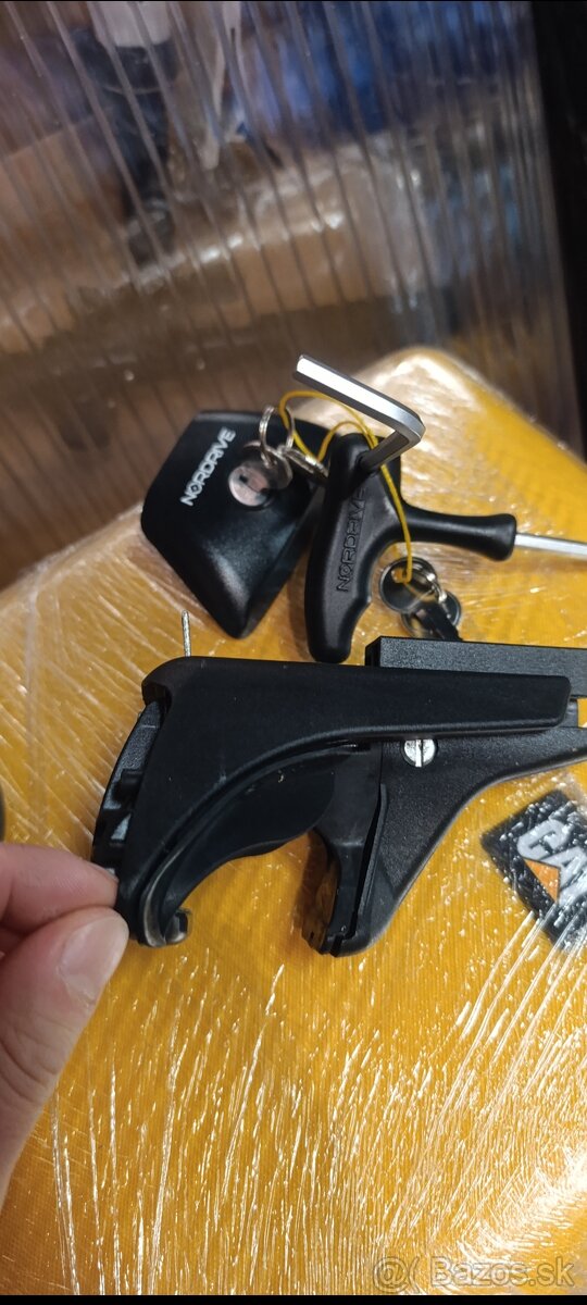 Strešné priečinky hagusy nosiče - 4