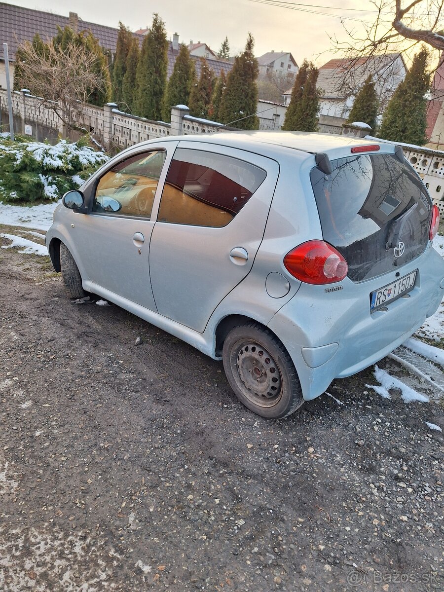 Aygo 1.0l - 4