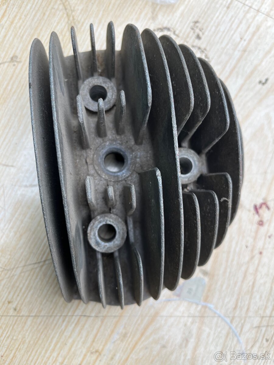 Jawa 350 - hlava. - 4