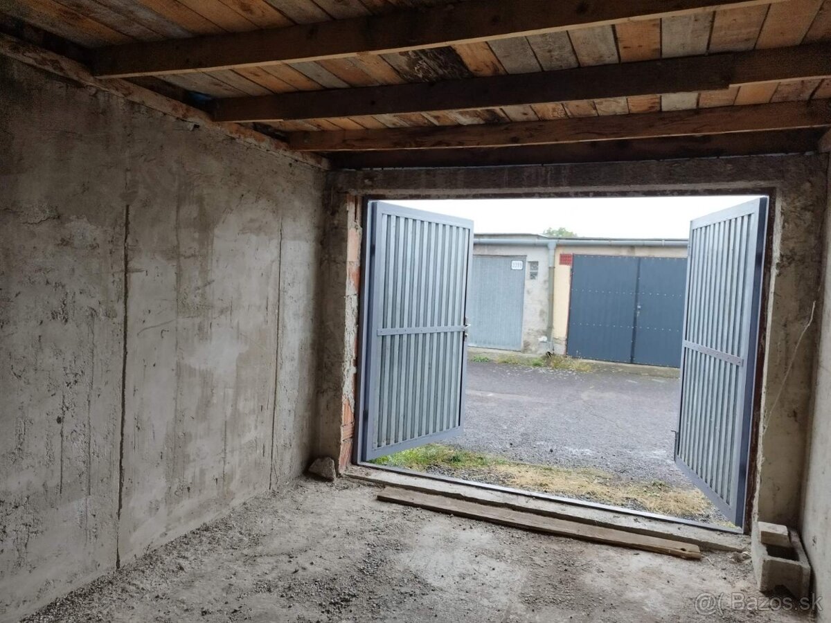 Na Predaj GARAZ, lokalita Trebisov - 4