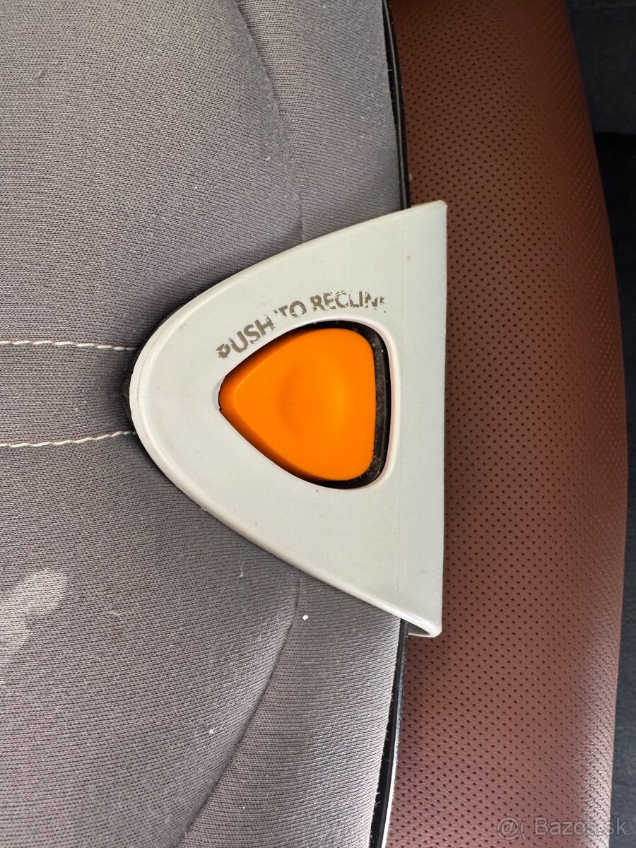 Autosedačka Chicco - 4