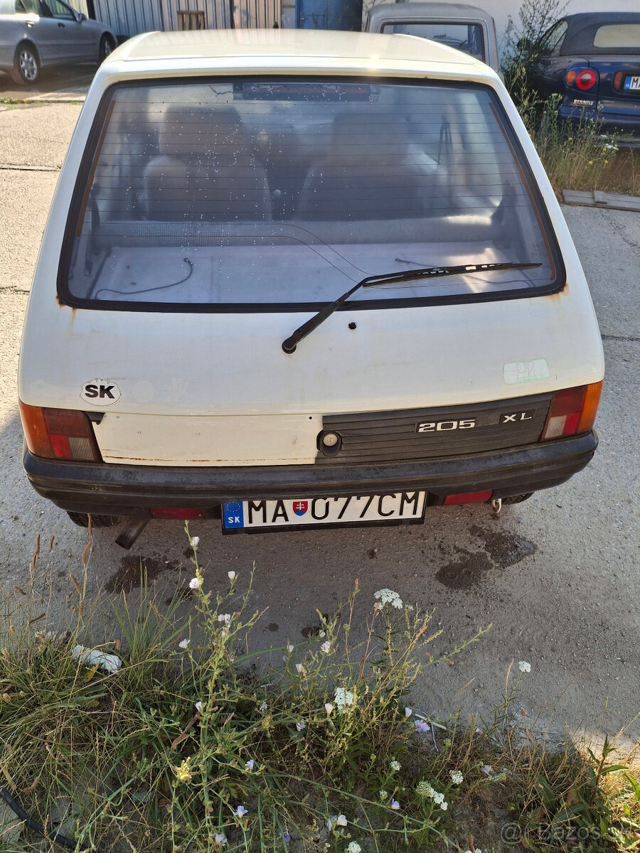 Peugeot 205 - 4
