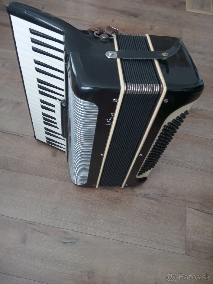 Predam harmonika akordeon 120bas - 4