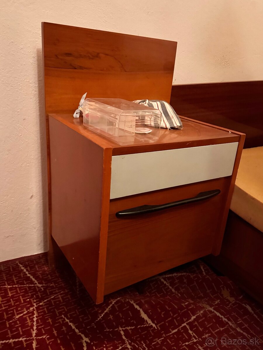 Predám retro posteľ - 4