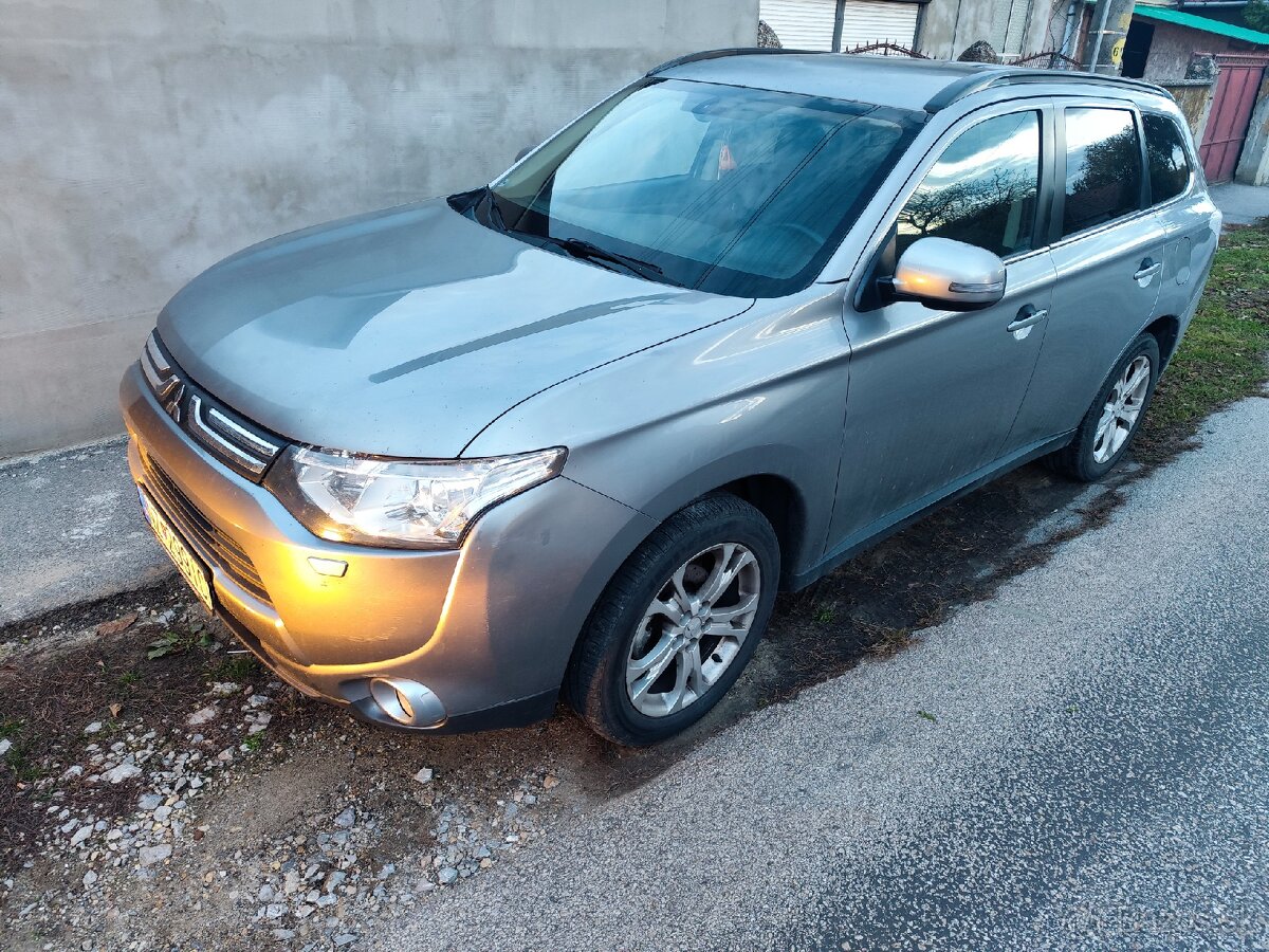Mitsubishi outlander 2.2 di-d 110kw - 4