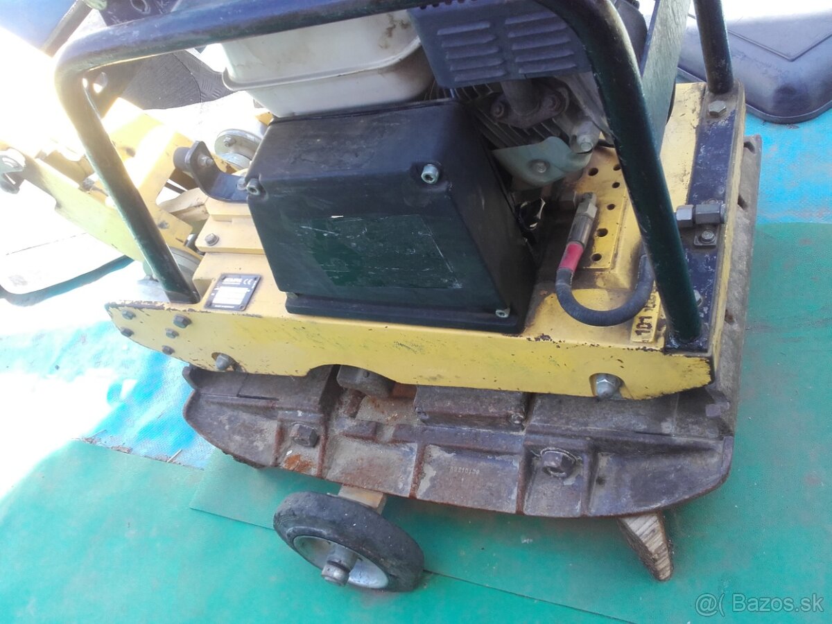 Bomag reverzna vibracna doska - 4