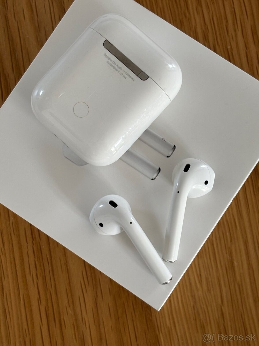 Apple - 4
