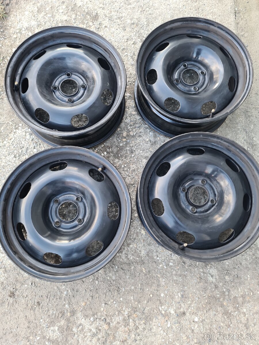 Plechove disky Citroën r16 - 4