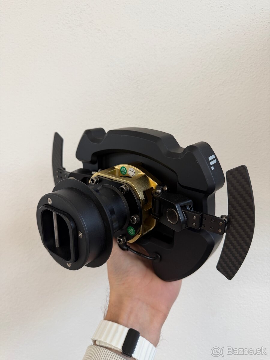 Fanatec Podium Porsche 911 GT3 R Alkantarový volant - 4