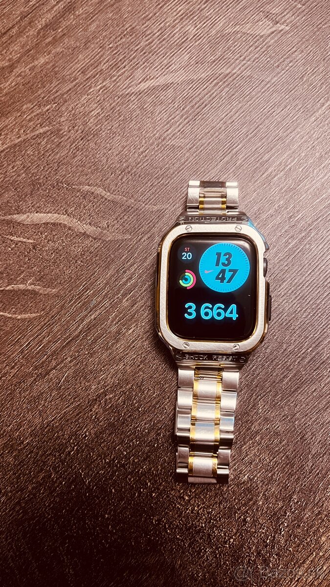 Predám apple watch SE - 4