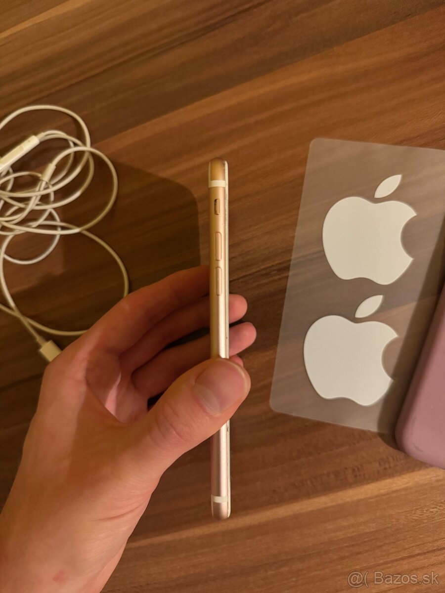 iPhone 7 32GB s obalmi GRÁTIS - 4