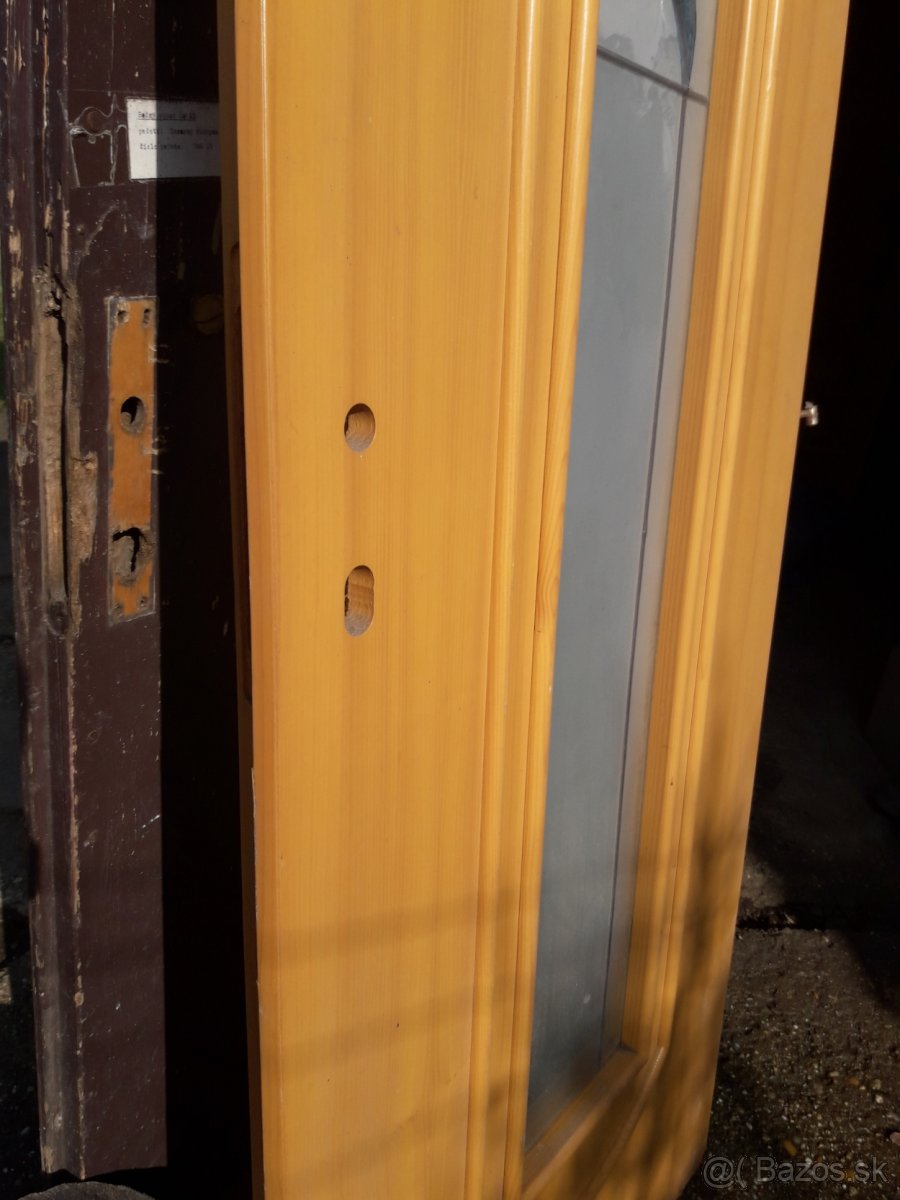 DREVENÉ DVERE BEZ ZÁRUBNE - - 4