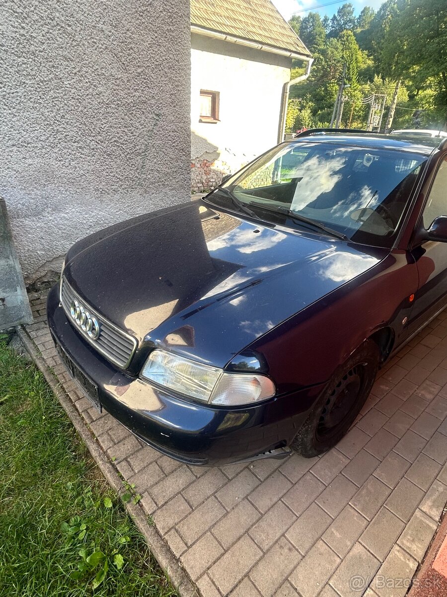 Audi A4 b5 combi - 4