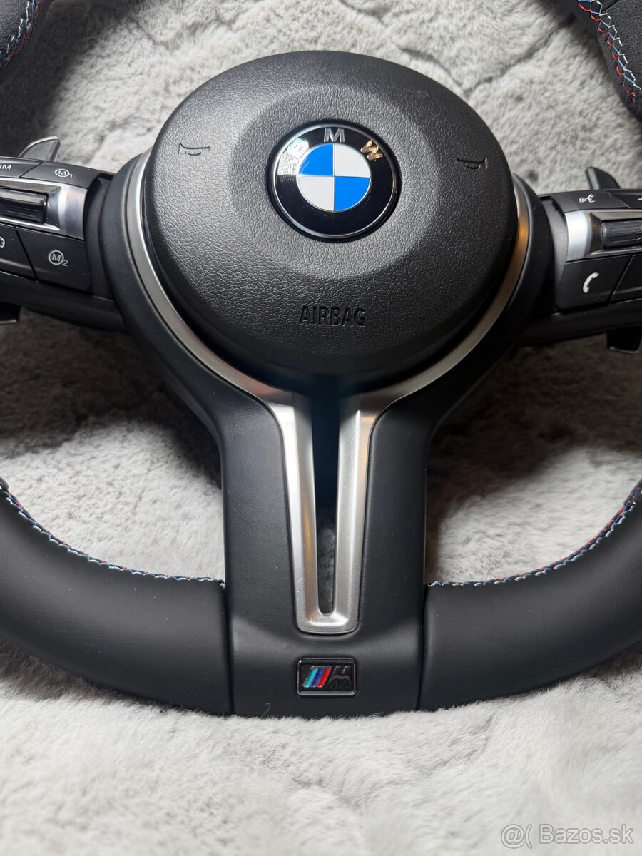 🔥 BMW M volant🔥 - 4