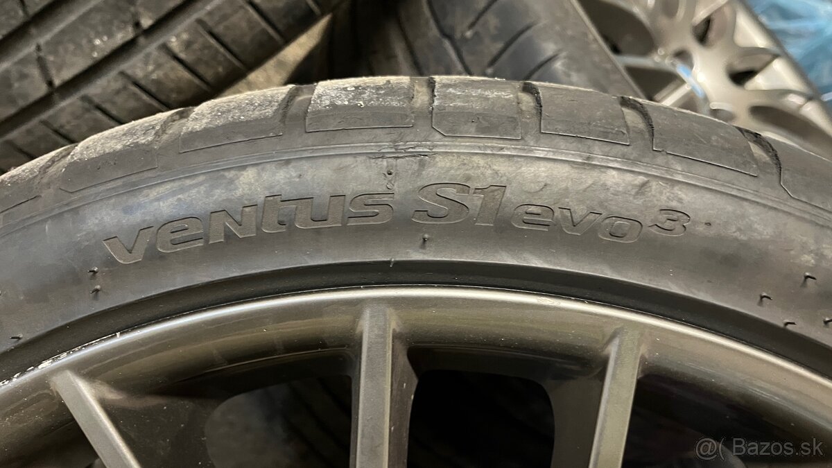 Hankook ventus s1 evo3 245/35 r21 - 4