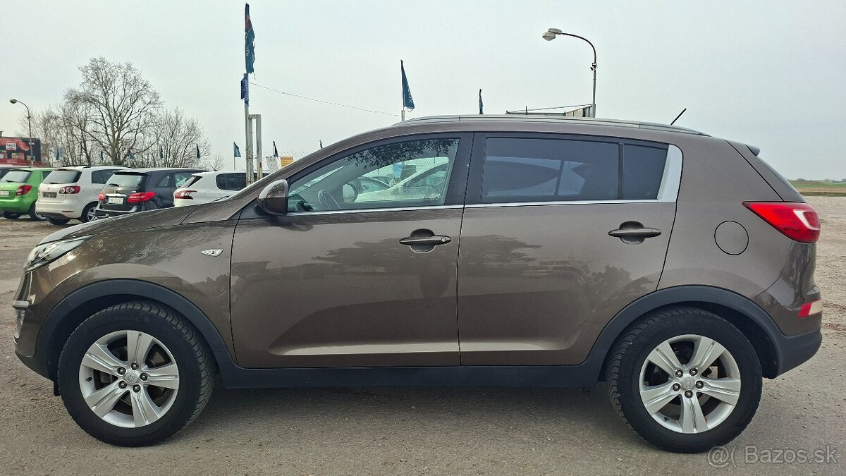 KIA SPORTAGE 1.6 GDI.2WD - 4