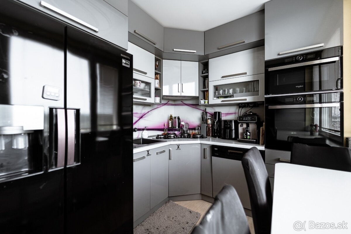 Ponúkame na PREDAJ moderný 3 izbový byt v centre mesta Košíc - 4