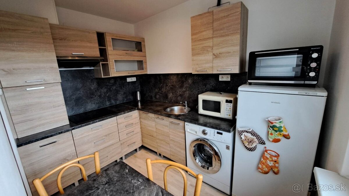 1-izb. byt na prenájom - Vrútky - Ul. Cyrila a Metoda - 4