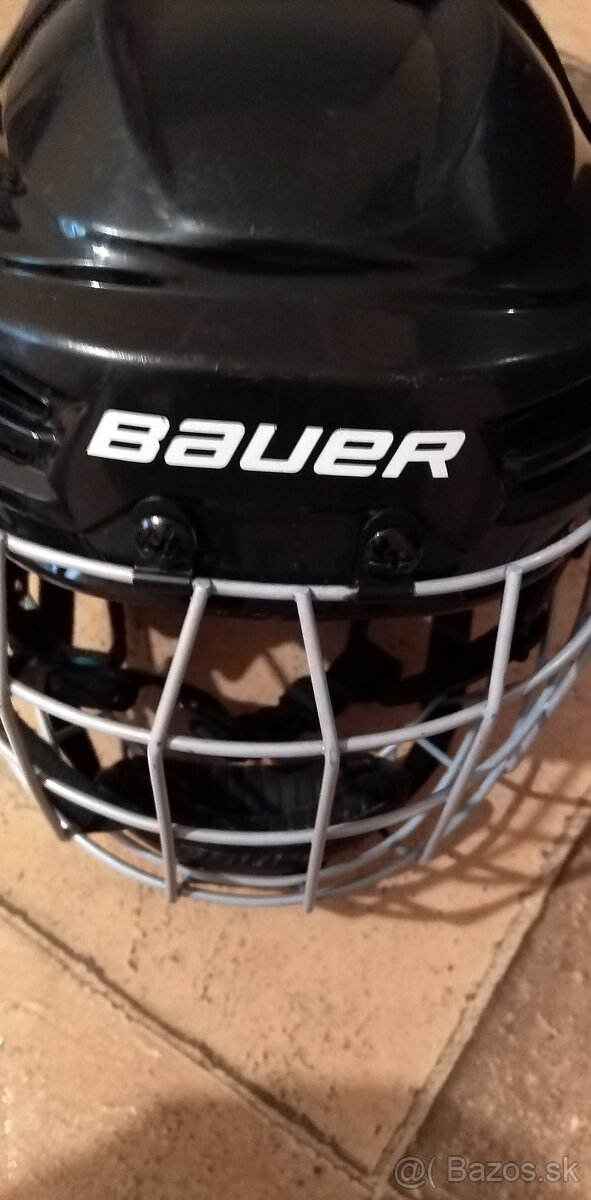 Detskú hokejovú prilbu Bauer+mriežku - 4