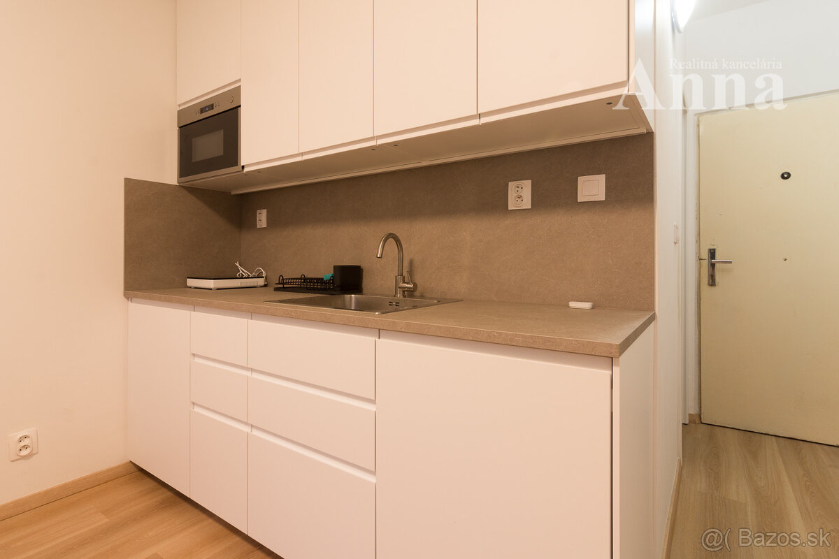 Gars. - Jašíkova ul. (po rekonštrukcii) - 4